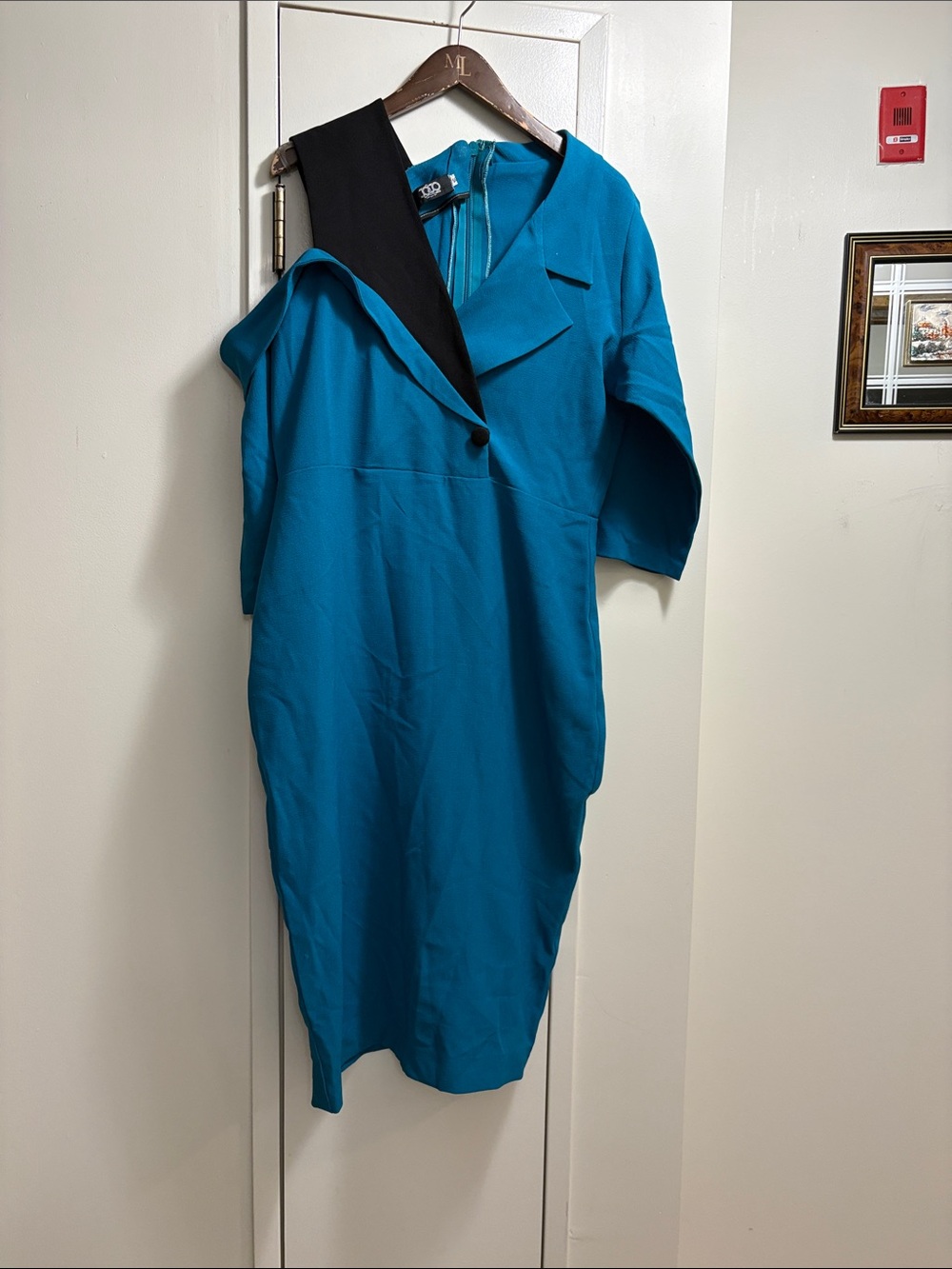 Jojo & Co Teal Shift Dress with Black Accent. NWOT